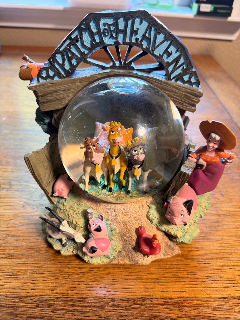 Disney Home On The Range Snow Globe 2004